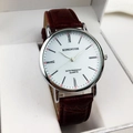 Montre à quartz pour hommes avec boîtier en acier, chiffres romains et bracelet en cuir brun - Cadran Blanc Bracelet Marron
