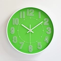 Orologio da parete moderno da 12 pollici con quadrante verde frutta e numeri strutturati 3D - Verde