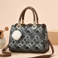 Sac à main élégant en jacquard noir-gris avec poignées en cuir marron et breloques en cœur - Jacquard Coquille Noir (Style 2/Noir)