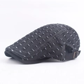 Berretto piatto in denim nero vintage con dettagli strappati e fibbia in metallo regolabile - Regolabile / Nero