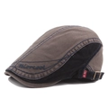 Berretto piatto in cotone marrone e nero con cuciture blu e ricamo laterale - Regolabile / Patchwork Marrone