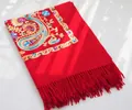 Châle en laine rouge avec broderie paisley ethnique et pompons élégants aux coins - Rouge