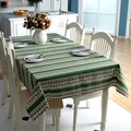 Nappe de Noël verte avec motifs de rennes rouges et sapins pour tables à manger - 140x200cm / Renne vert