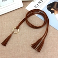 Dunkelbrauner geflochtener Taillengürtel mit goldenem Metallring und Quasten für Damen - 120cm / Camel