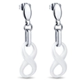 Orecchini in acciaio argentato con pendenti in ceramica intrecciata bianca su sfondo bianco - Color Acciaio