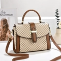 Large capacity geometric print crossbody bag with gold buckle and brown leather handle - Khaki/Quilted