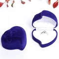 Dark blue heart-shaped velvet ring box featuring a rose embossment on the lid - 6*6*4CM / Royal Blue (White Interior)