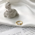 Elegant gold S925 sterling silver open ring featuring unique arrow texture patterns - Arrow Style Ring (K286)