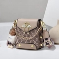 Bolso bandolera beige con colgante de cisne y perla y correa de tela ancha ajustable - Caqui
