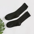 Calze nere a costine da donna con eleganti bordi a volant e design retrò a metà polpaccio - Nero / Taglia unica