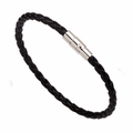 Geflochtenes schwarzes Lederarmband mit silbernem Magnetverschluss auf weißem Hintergrund - Einzelschleife / Schwarz
