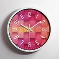 Orologio da parete minimalista in acciaio con quadrante a motivi geometrici pixel - Bianco