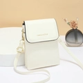 Minimalistische witte PU-lederen crossbodytas met gouden hardware en een klepsluiting - Wit
