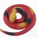 Serpent jouet réaliste en caoutchouc avec écailles rouges, noires et jaunes - Serpent d'Herbe (Rouge)