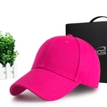 Classic cotton six-panel baseball cap in vibrant hot pink with curved brim for sports - One Size(56-58cm) / Rose Red