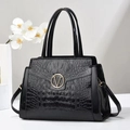 Elegant black crocodile-pattern handbag with gold V-metal logo and detachable strap - Black
