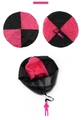 Dettaglio del paracadute giocattolo rosa e nero con soldatino e rete protettiva - Rosa