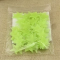 Luminous pale green star wall stickers made of plastic material in a clear poly bag - Thick Version/100 Pieces Pack / 3cm/Glow / Green