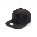 Cappellino hip hop nero con visiera piatta e ricamo testurizzato bandiera USA - Regolabile / Nero
