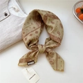 Foulard paisley vert olive vintage en mélange coton-lin pour femmes sur fond de lin - Paisley Grille Étoilée Jaune