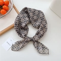Brown cotton-linen square scarf with clover geometric pattern and knotted style - 55*55CM / Khaki Geometric Petal