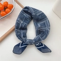 19 Cotton-Geometric Navy Border