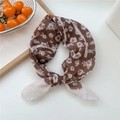 23 Cotton-Large Daisy Print Brown