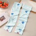 Detail of light blue cooling sleeves with navy heart patterns and pink woven label - HOT Mint Green (10 Pink Label)