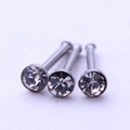 Set aus drei 1,8 mm Edelstahl-Nasensteckern mit runden, klaren Zirkonia-Steinen - Weiß
