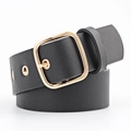 Cintura larga classica in pelle nera con fibbia quadrata dorata e dettagli occhielli - 103x3.3cm / Nero