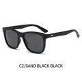 Lunettes de soleil carrées noir mat avec verres gris foncé pour hommes - Cadre Noir Mat Verres Gris Noir