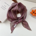 Foulard en lin avec rayures verticales multicolores et bordures cousues de qualité - 09Linen-Rayures Colorées Rouges