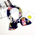 Foulard quadrato in seta con stampa artistica astratta in vivaci colori giallo e blu - Pittura a olio