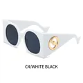 Gafas de sol oversize con montura blanca, lentes gris oscuro y detalle dorado lateral - Montura Blanca Lente Gris Oscuro