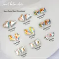 Dettaglio di cristalli aurora per nail art in varie forme di cuore e farfalla lucidi - Aurora AB (Serie K9 01)