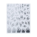 Vue détaillée des autocollants à ongles JO-2431 argentés avec motifs flammes et tribaux - Autocollant Nail Art 2431 Argent