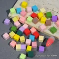 Pack of 50 multi-colored 1cm mini nail sponges for gradient manicures and blush effects - 50 Beads / Colorful