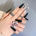 Faux ongles cercueil longs noir mat avec motif marbre et design artistique - Style Patchwork Géométrique Marbre Noir Rose Mat (F03)