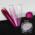 Vue détaillée des effets de la poudre miroir AA-07 sur bases noires et transparentes - Caméléon Optique Bonbon 07 (AA-07)