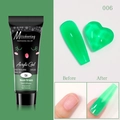 Dettaglio del gel per extension unghie verde neon con confronto dell'applicazione sulle unghie - Verde Neon (06)