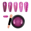 Dettaglio macro della polvere per unghie cromo magenta MCB-11 con applicatore e effetti 3D - Stile Rosso Porpora Rosa (MCB11)