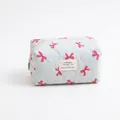 Borsa trucco trapuntata a quadretti blu con stampe di fiocchi rosa e cerniera lampo - Pochette a Cuscino Blu