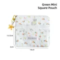 Mini pochette quadrata trapuntata a fiori verdi con stampa orso e ciondolo fiore giallo - Borsa Quadrata Piccola Verde