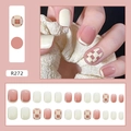 Unghie finte corte tonde con motivo a scacchi rosa e French manicure, modello R272 - Tipo di Colla / Scacchiera Rosa