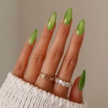 Uñas postizas ojo de gato verdes en forma almendra larga con acabado brillante - Verde Ojo de Gato (XB-36-13)