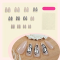 24-teiliges Mandel-Nagelset in Nude-Tönen mit metallischen Schmetterlings-Designs - Nude Pink Schmetterling Stil (XB-115-14)