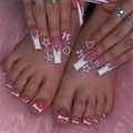 French press-on nails set with pearls and bows for fingers and toes in pink gradient - Pink French Pearl Bowknot Hand And Foot Set (3XM1-2504-008)