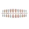 Faux ongles amande French en rose nude et bleu avec lignes dorées, lot de 24 - Style Pétales Blancs et Lignes Dorées (1XB1-2504-067)