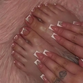 Set de uñas postizas francesas rosa nude con mariposas doradas de purpurina - Estilo Mariposa (XH-92-75)