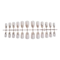 Mandel-Kunstnägel in Nude-Verlauf mit schwarzen geschwungenen Linien im 24er-Set - Nude Pink Tulpe Mandelform (3XB1-00008)